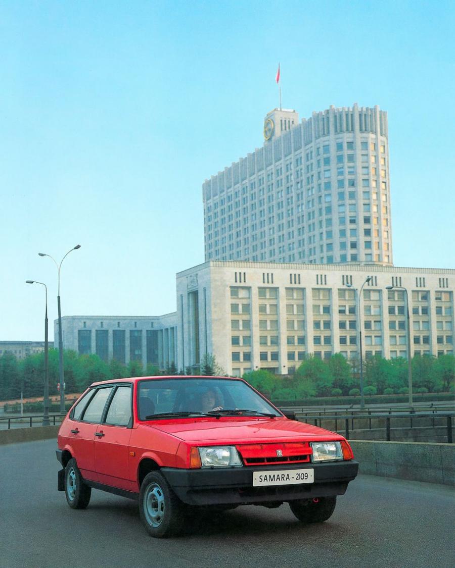  ВАЗ-2109 Спутник 1986 года  (фото 6 из 19)